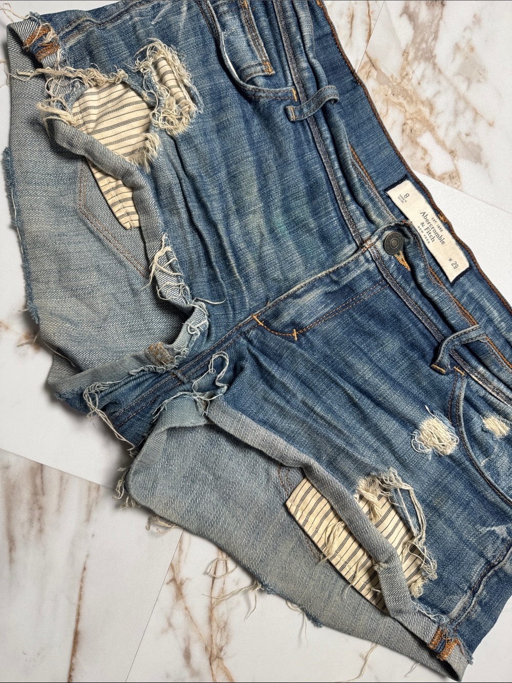 Y2K Abercrombie & Fitch Low Rise Micro Denim Jean Shorts Trendy Distressed Sz 8